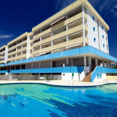 Apartmán Cozy Two-bedroom In A Seafront Building Bibione