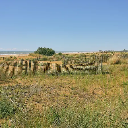 Cozy Two-bedroom In A Seafront Building * Bibione