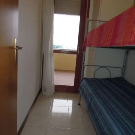 Cozy Two-bedroom In A Seafront Building Apartmán Bibione