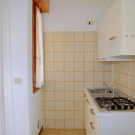 Cozy Two-bedroom In A Seafront Building Bibione